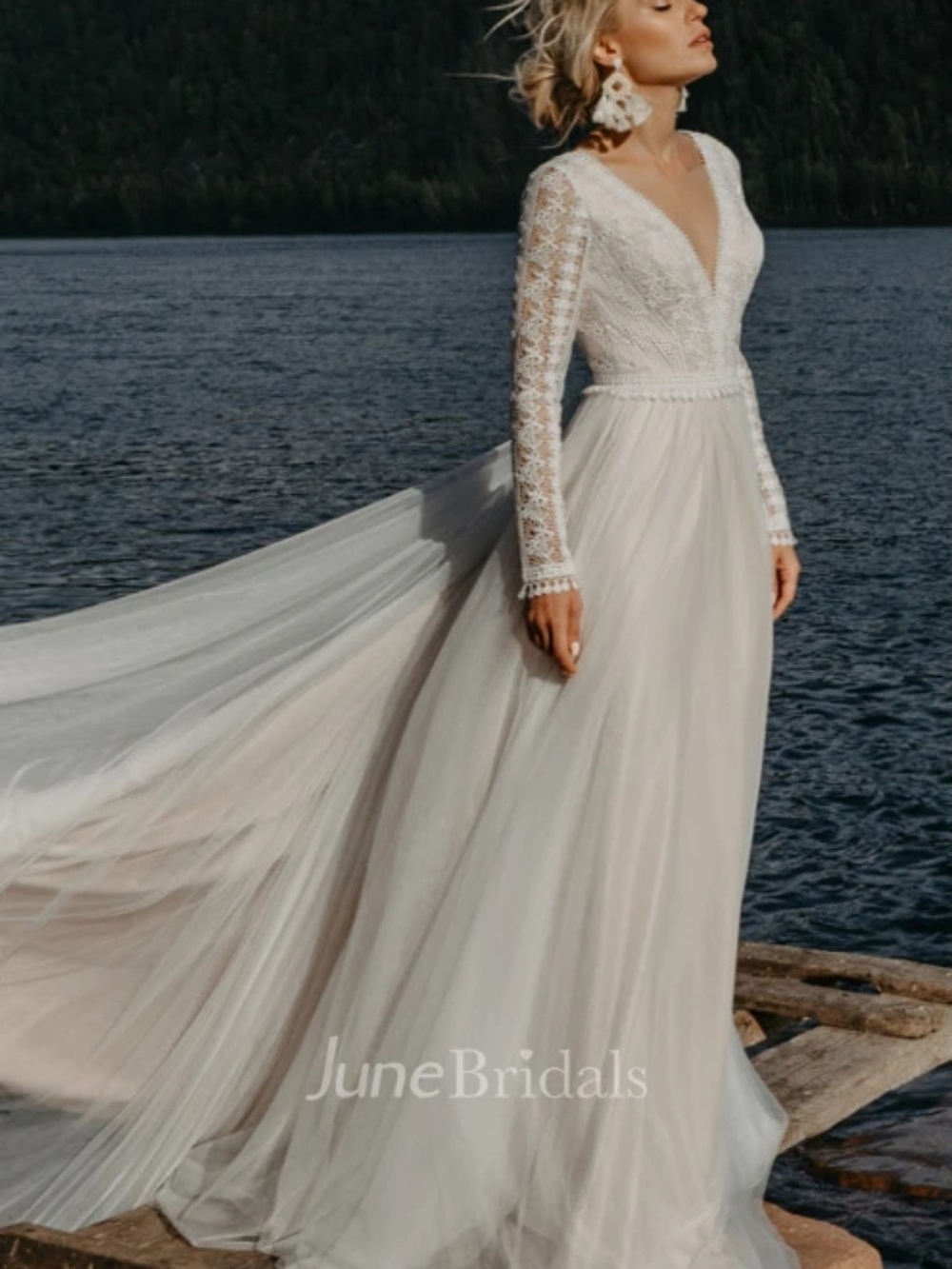 Ivory Lace Long-Sleeve V-Neck Wedding Dress